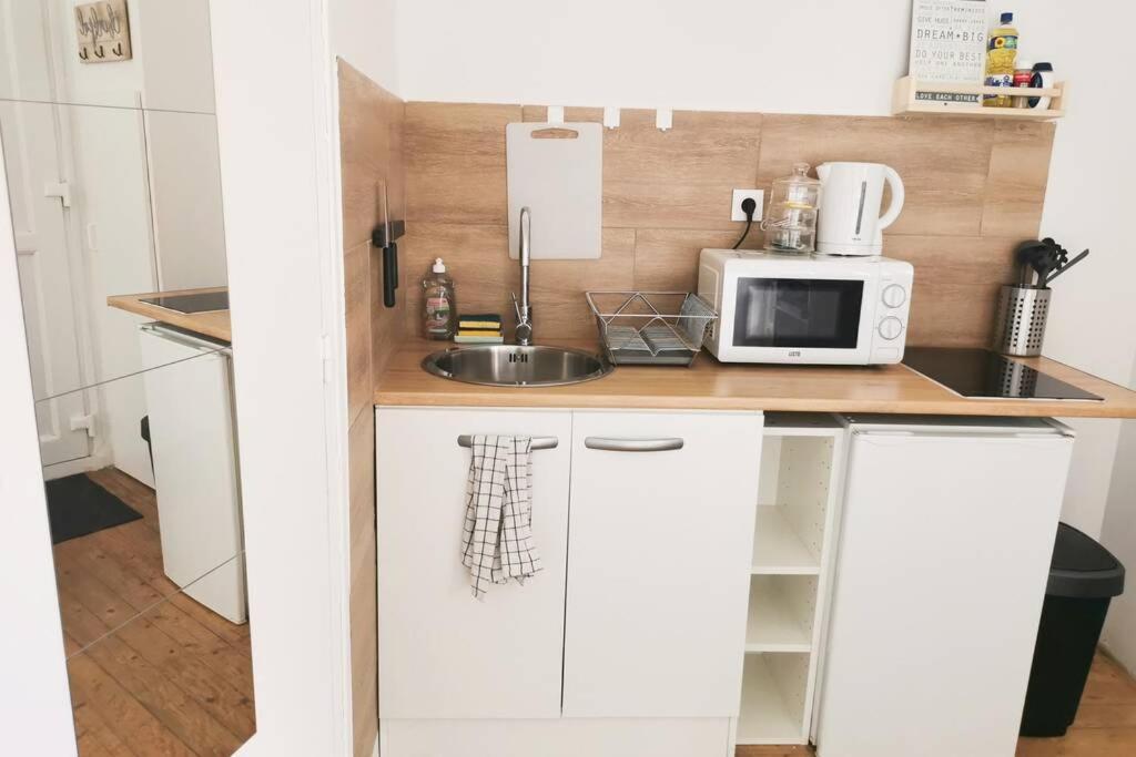 #4 Joli Appartement A 2 Pas Du Metro Et Paris 20 Bagnolet Eksteriør billede